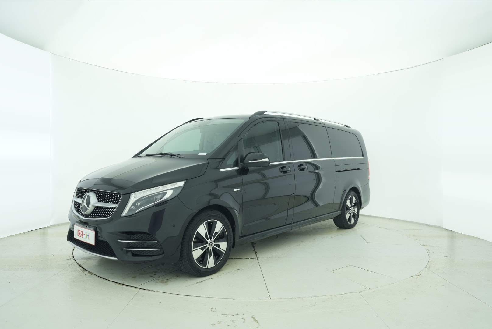 Mercedes Benz V-Class 2017 — фото 2