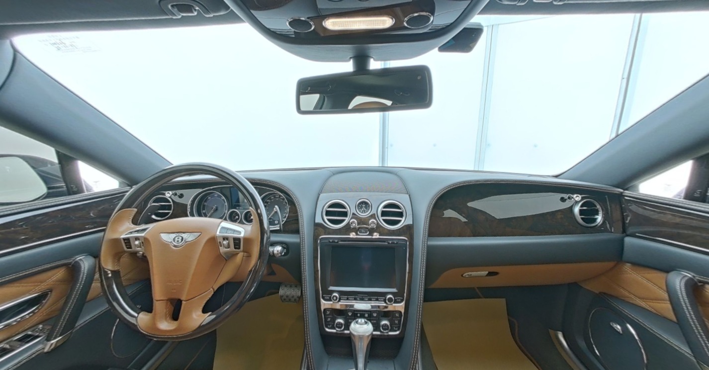 BENTLEY Flying Spur 2014 — фото 1
