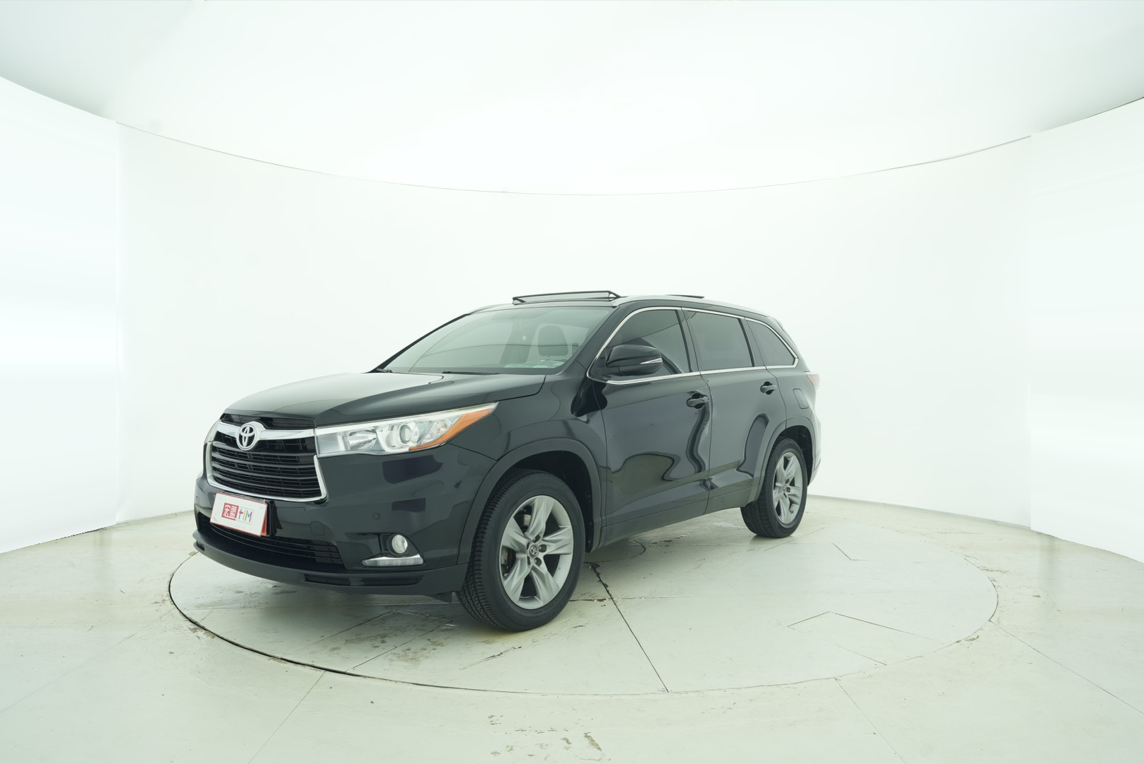 Toyota Highlander 2017 — фото 1