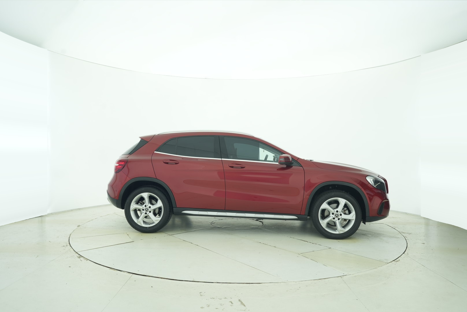 Mercedes Benz GLA 2019 — фото 7