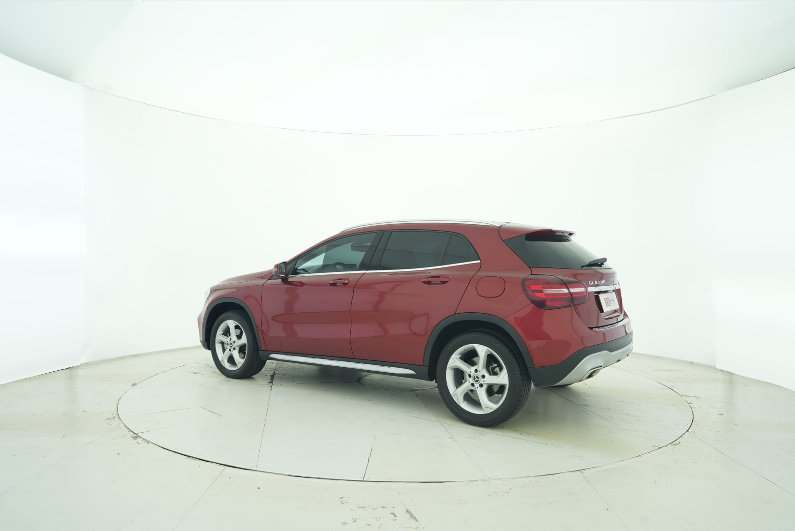 Mercedes Benz GLA 2019 — фото 4