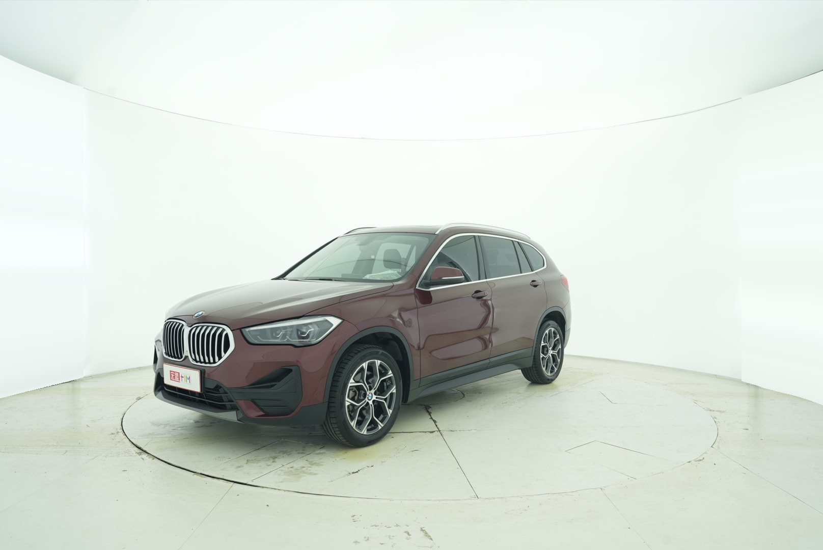BMW X1 2021 — фото 1