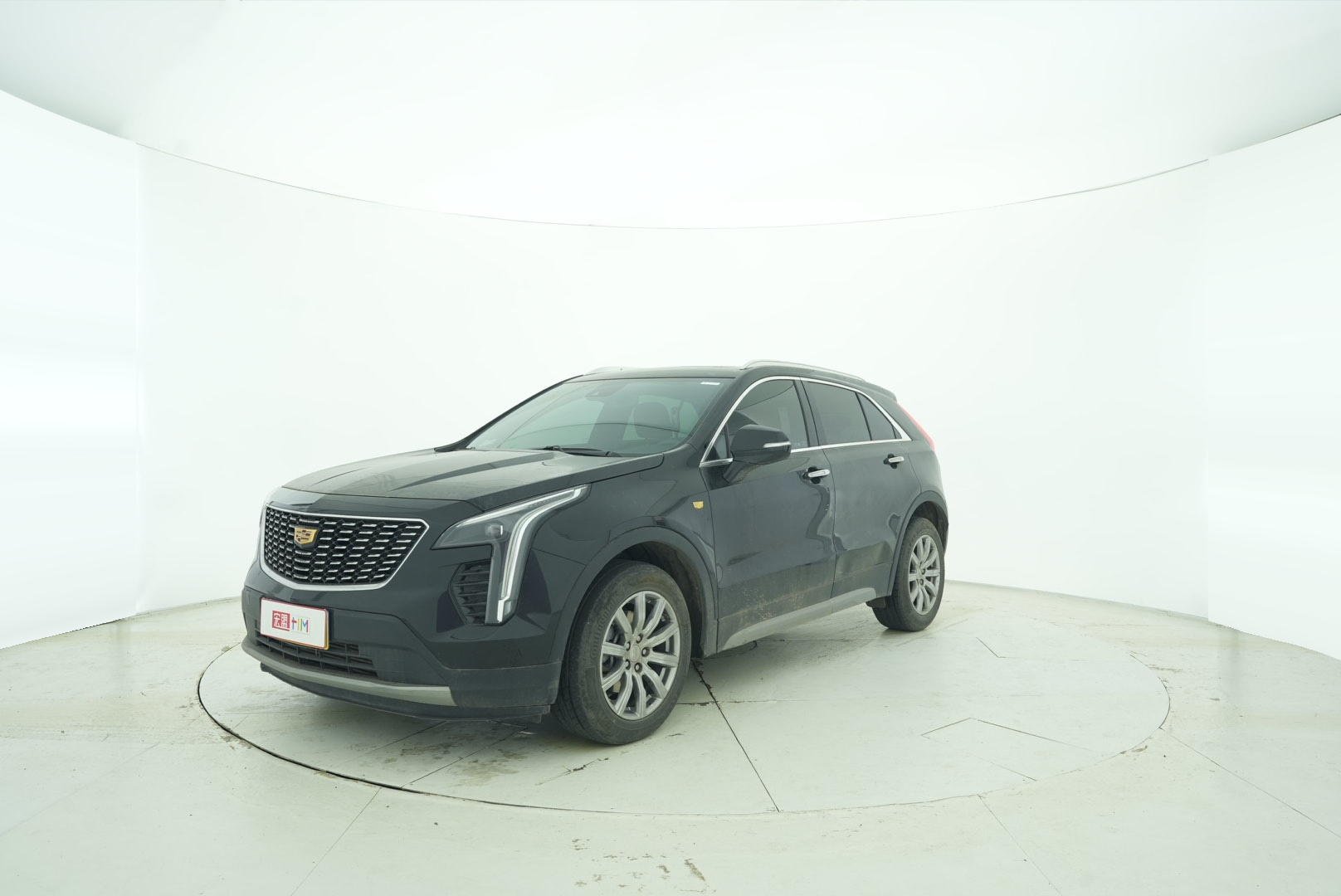 Cadillac XT4 2022 — фото 2