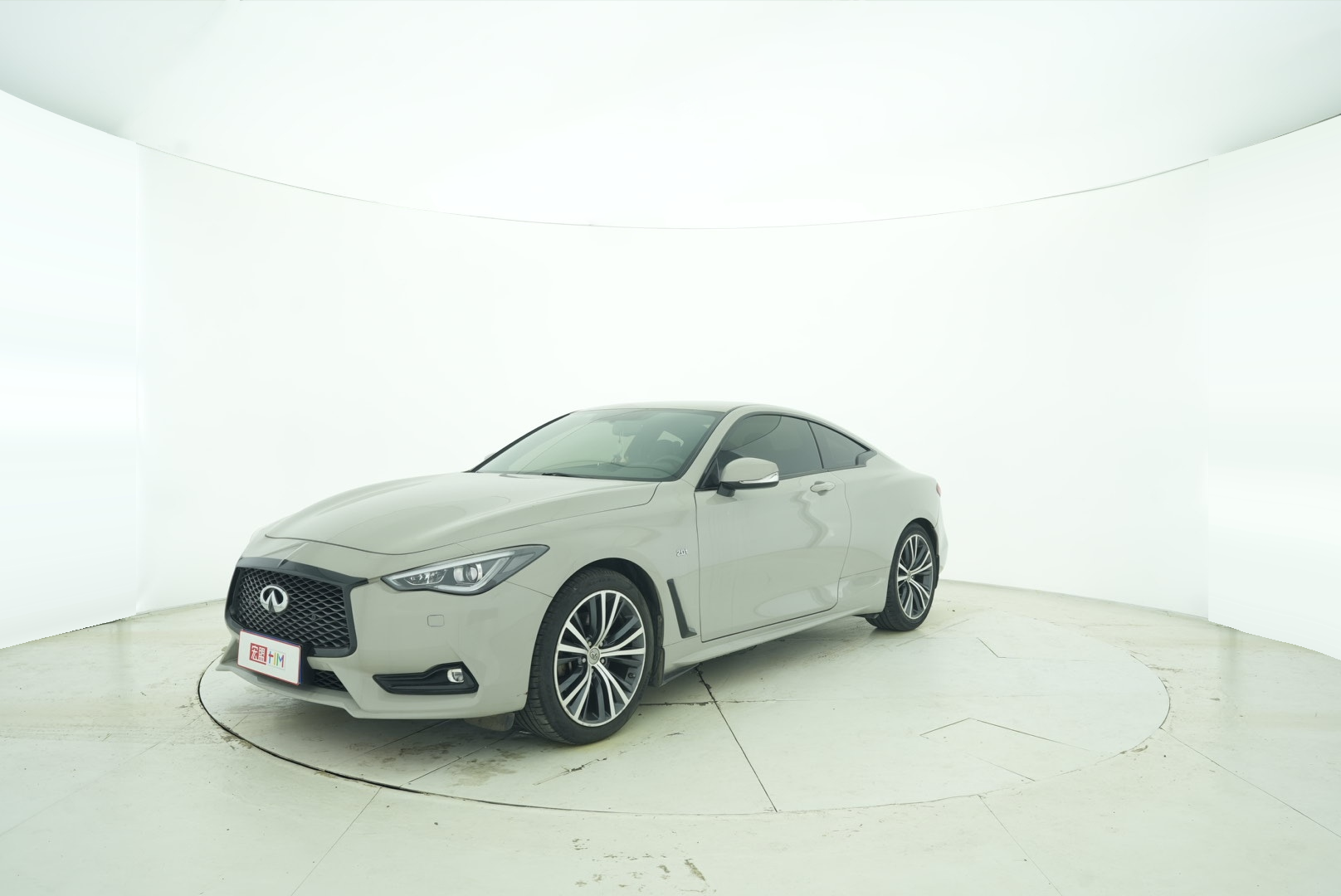 Infiniti Q60 2017 — фото 1