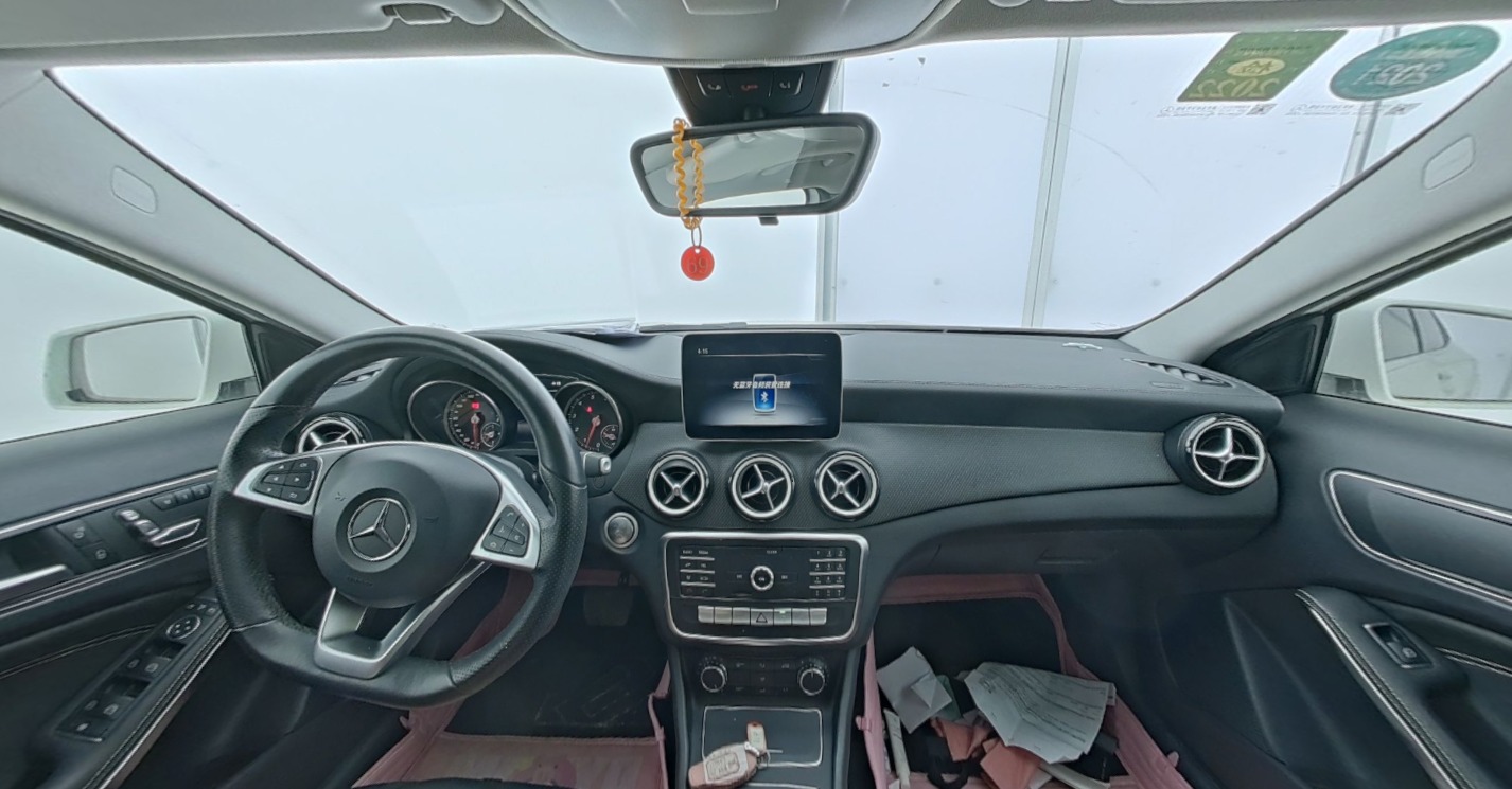 Mercedes Benz GLA 2019 — фото 1