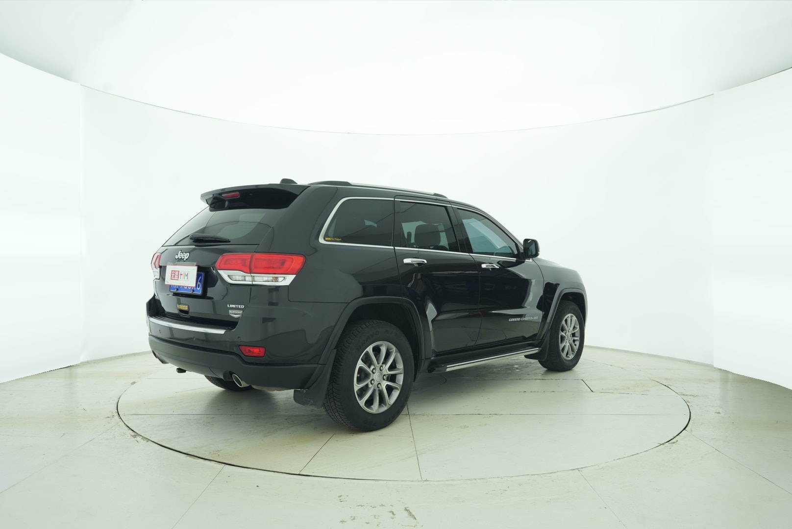 Jeep Grand Cherokee (Imported) 2015 — фото 6