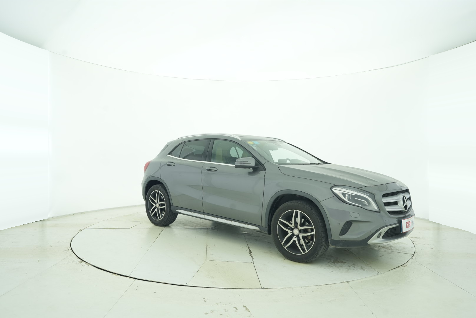 Mercedes Benz GLA 2016 — фото 8