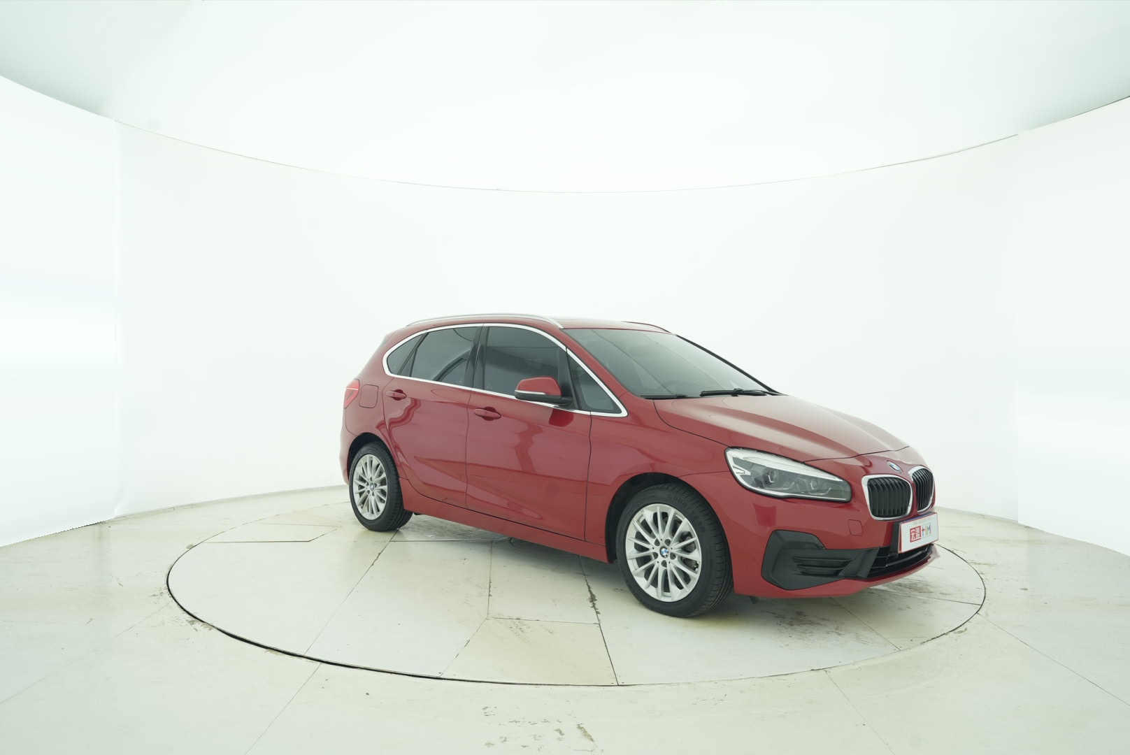 BMW 2 Series Tourer 2018 — фото 8