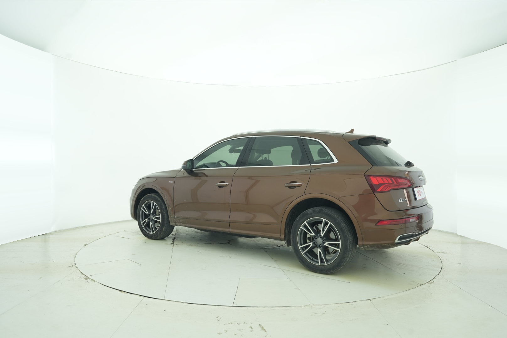 Audi Q5L 2018 — фото 4