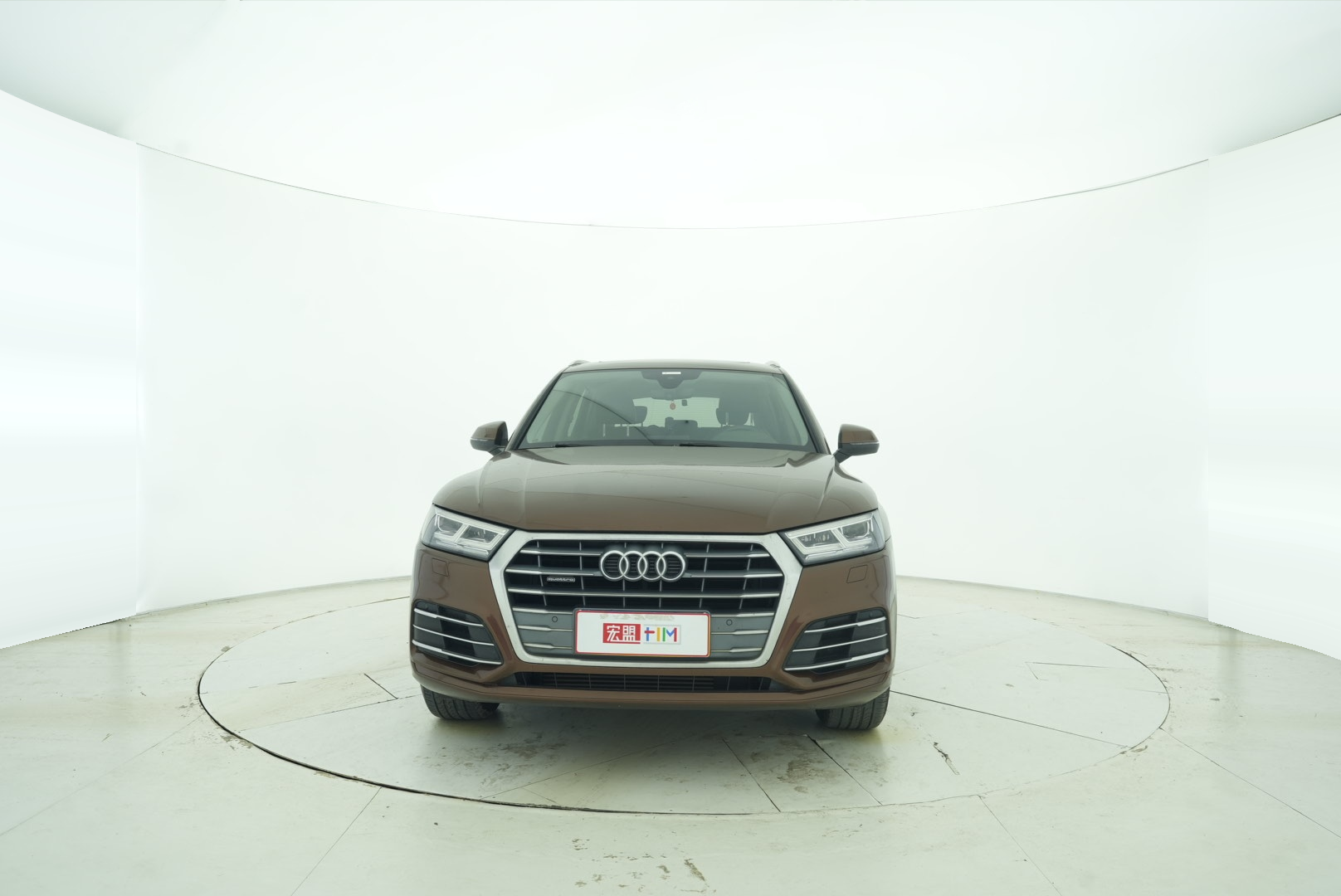 Audi Q5L 2018 — фото 9
