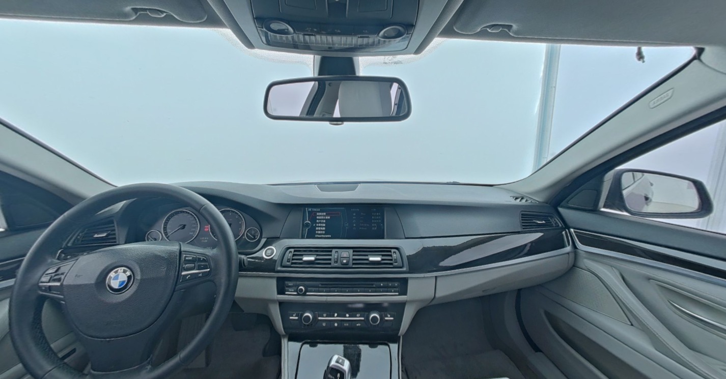 BMW 5 Series (Import) 2013 — фото 1