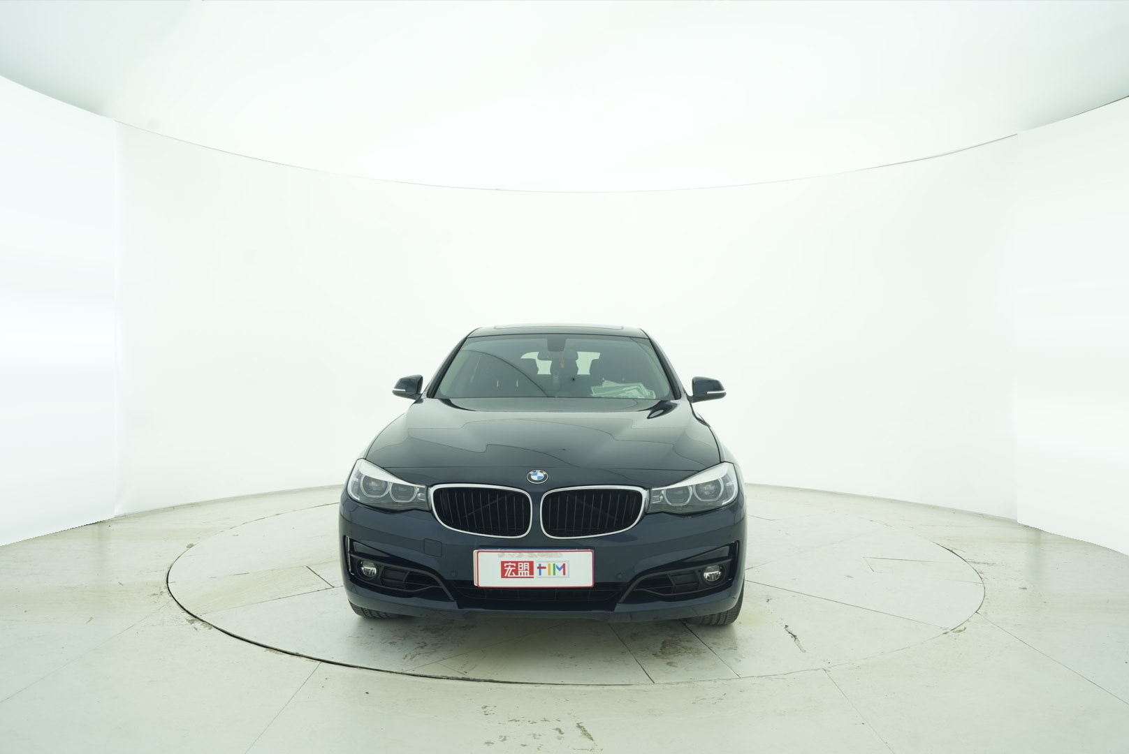 BMW 3 Series GT 2018 — фото 9