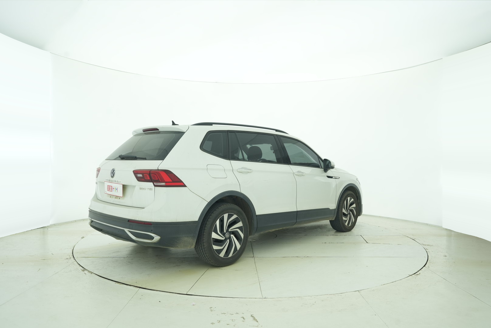 Volkswagen Tiguan L 2022 — фото 6