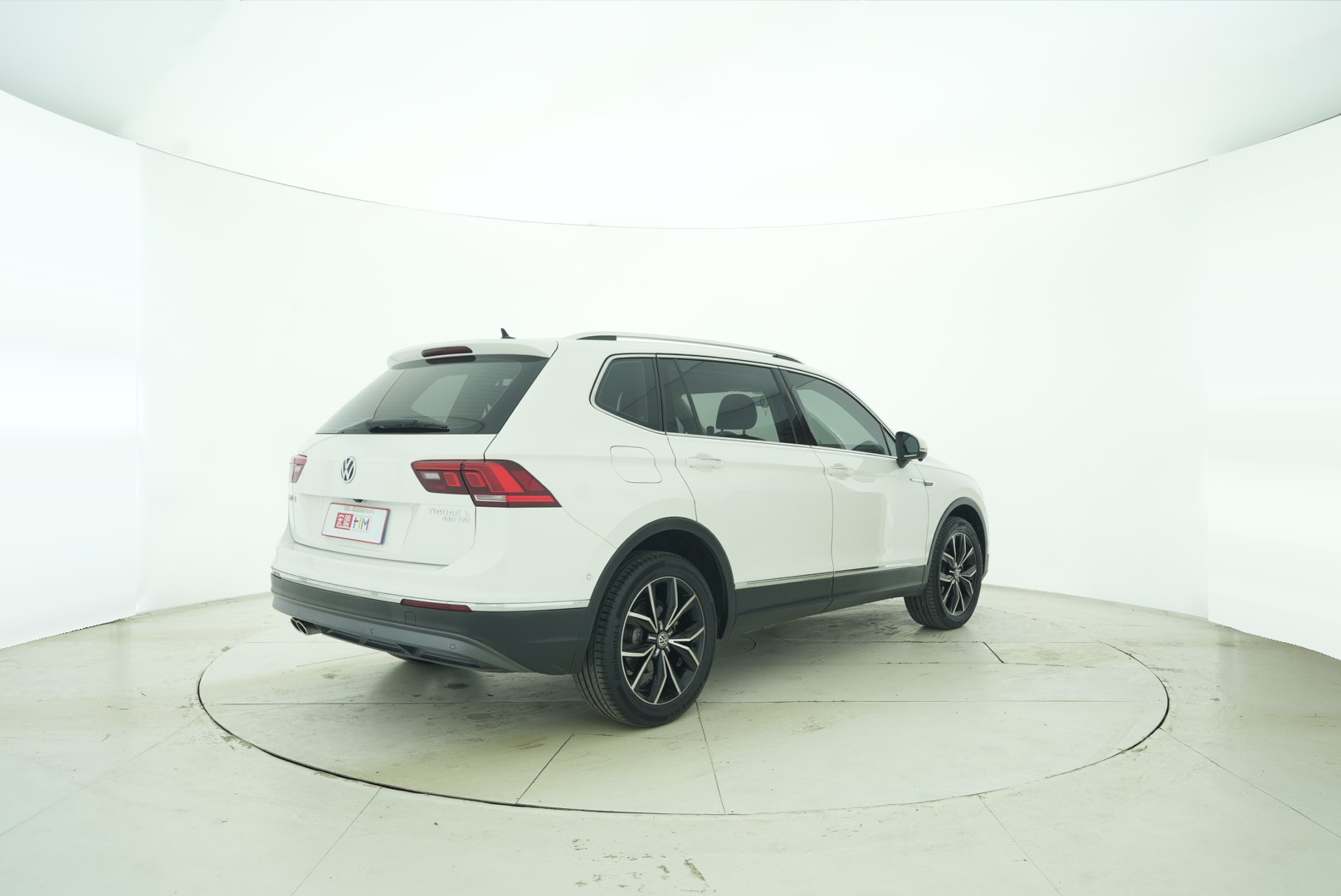 Volkswagen Tiguan L 2020 — фото 6