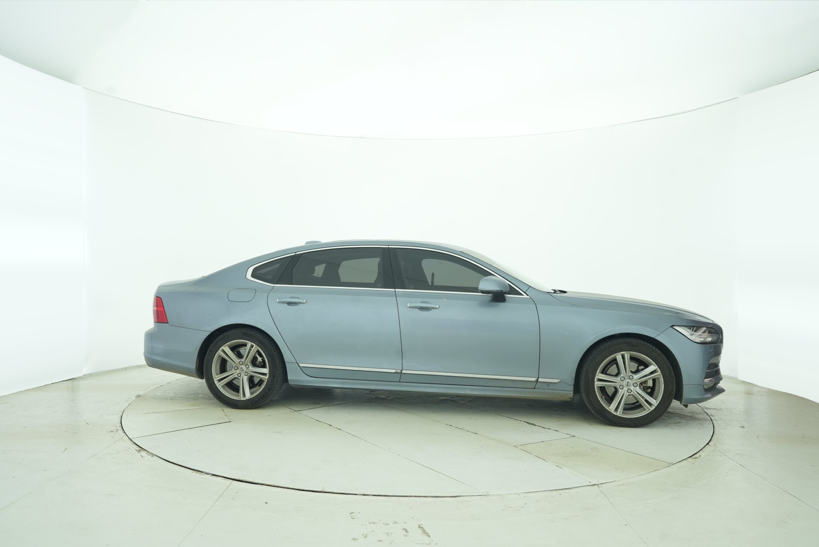 VOLVO S90 2019 — фото 7