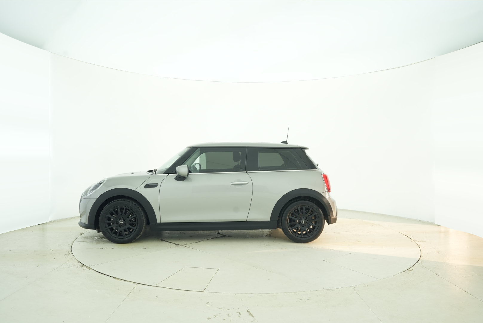 MINI MINI 2018 — фото 2