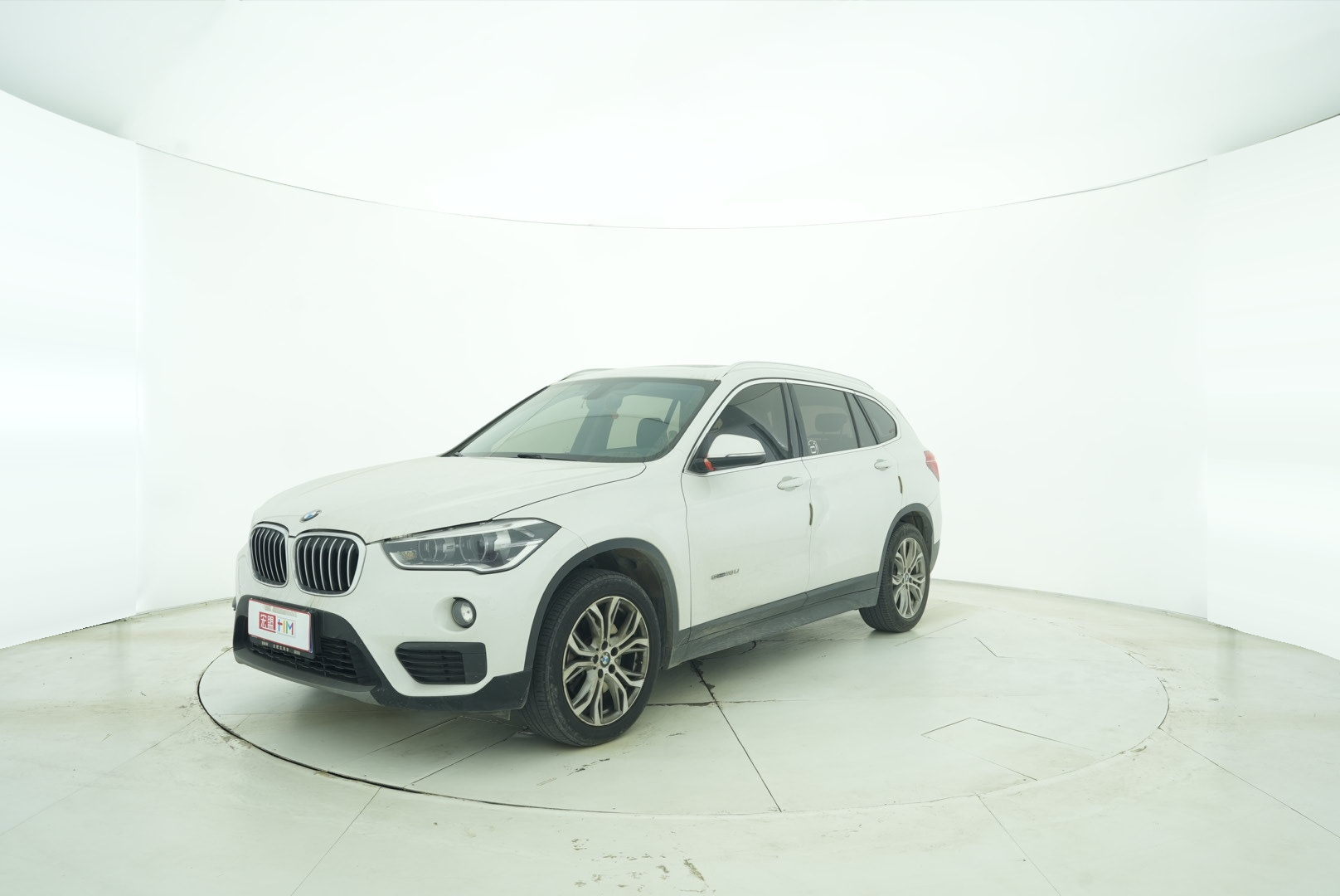 BMW X1 2018 — фото 2