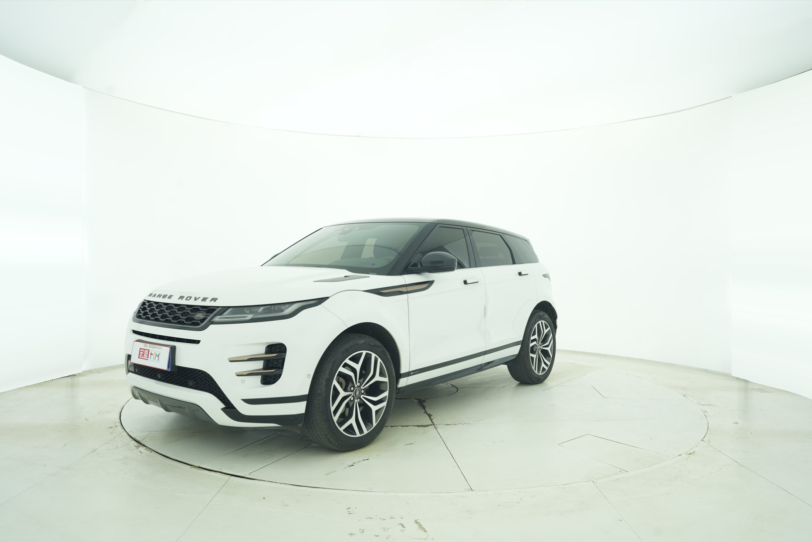 Land Rover Range Rover Aurora 2020 — фото 2
