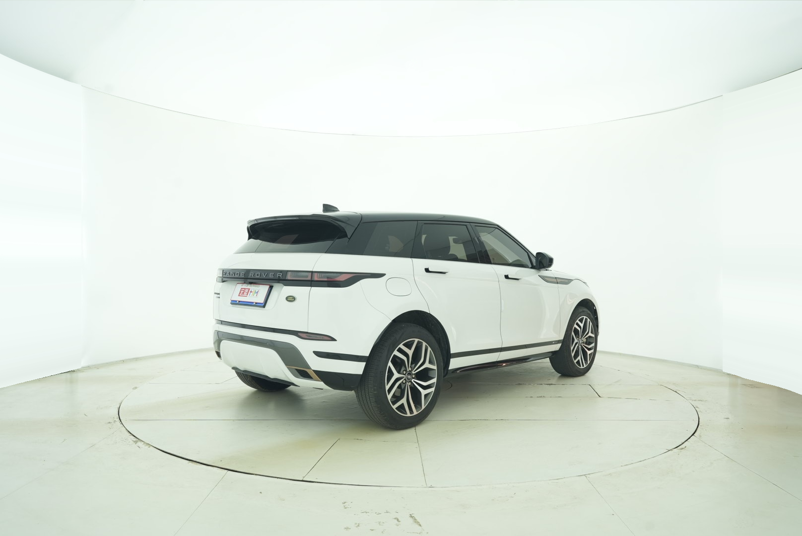 Land Rover Range Rover Aurora 2020 — фото 6