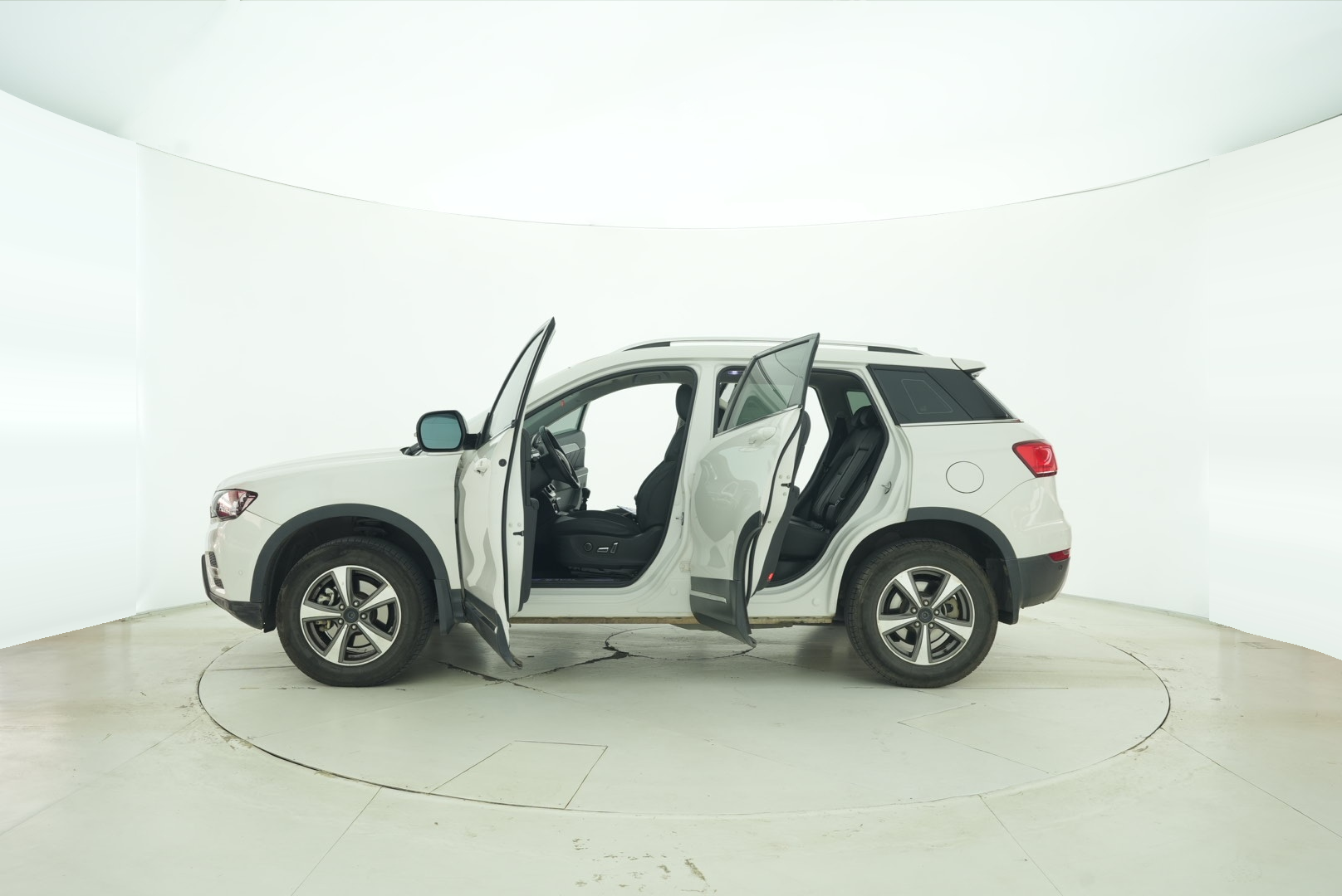 HAVAL H6 Coupe 2016 — фото 12
