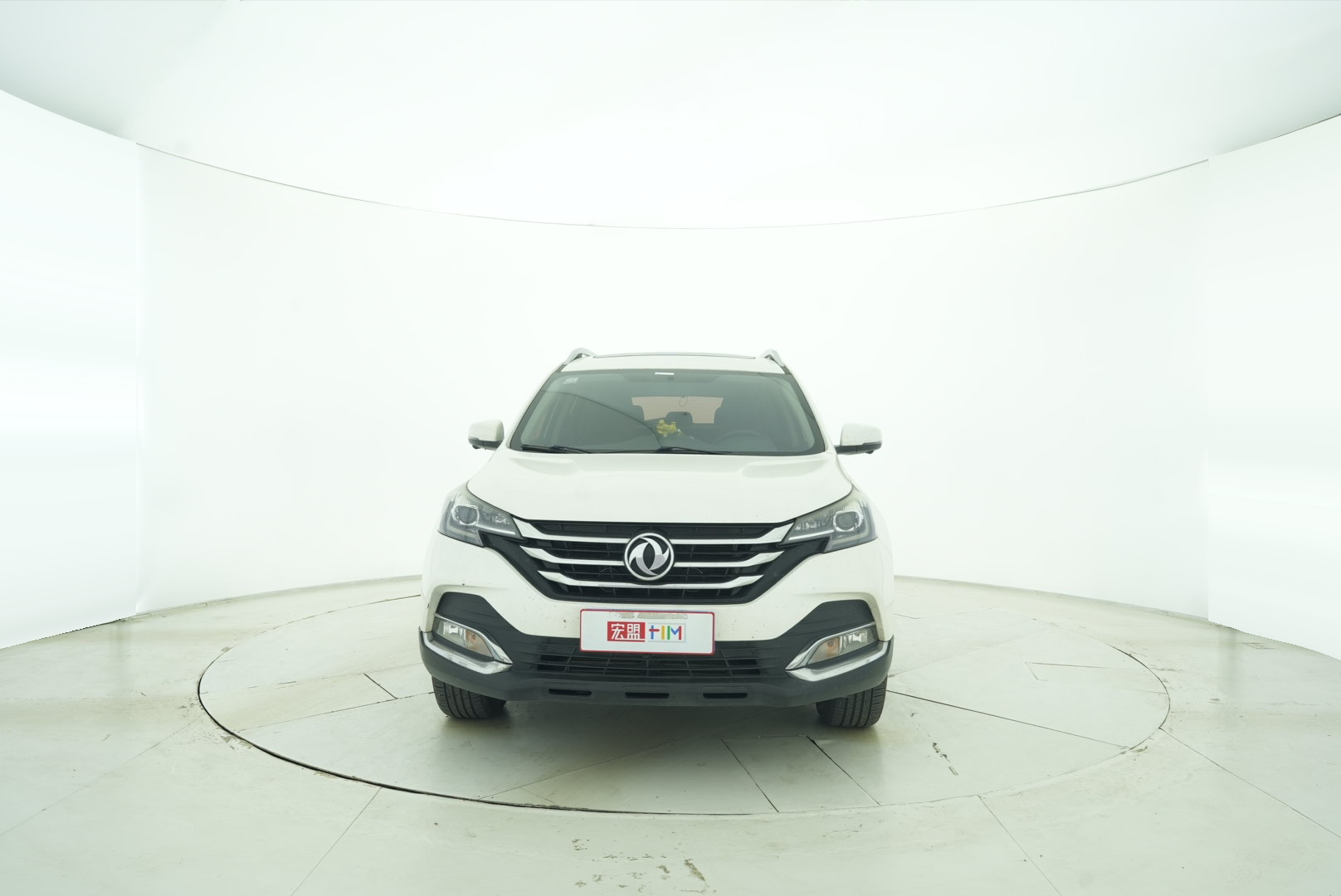 Dongfeng Fengshen Fengshen AX7 2018 — фото 9