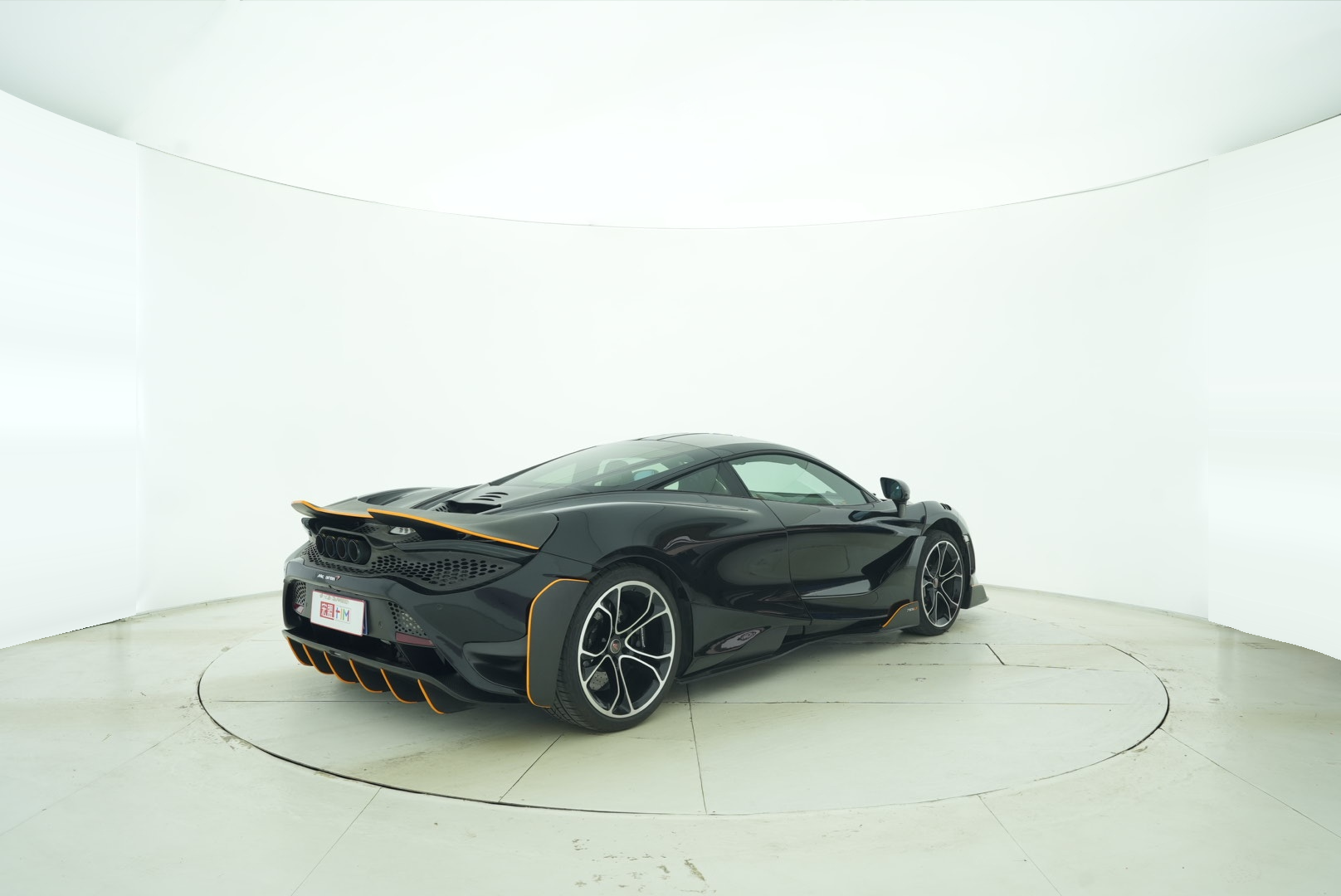 McLaren 720S 2017 — фото 6