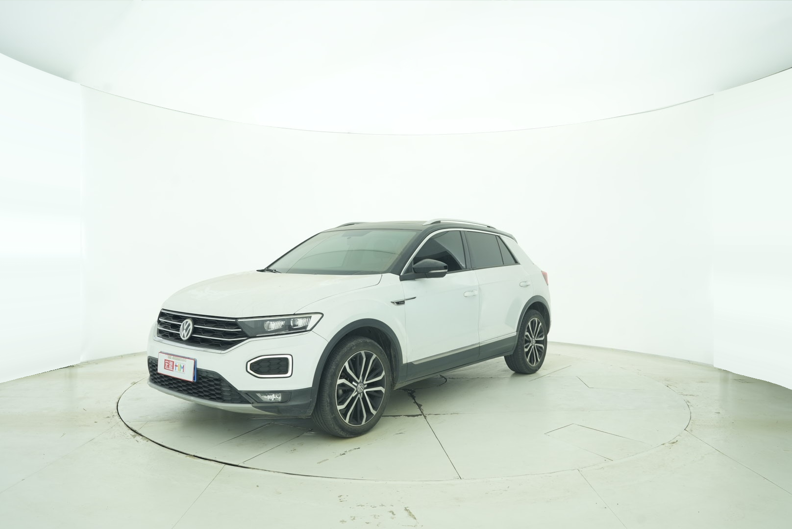 Volkswagen T-ROC 2018 — фото 2