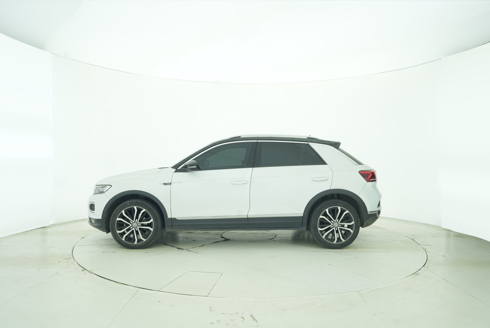 Volkswagen T-ROC 2018 — фото 3