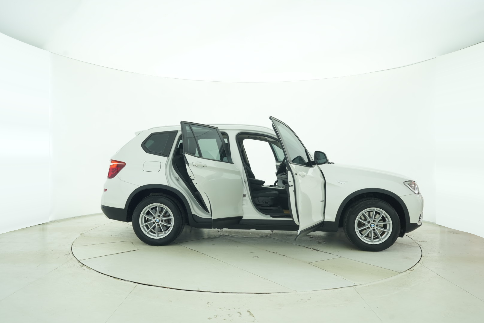 BMW X3(Import) 2016 — фото 16