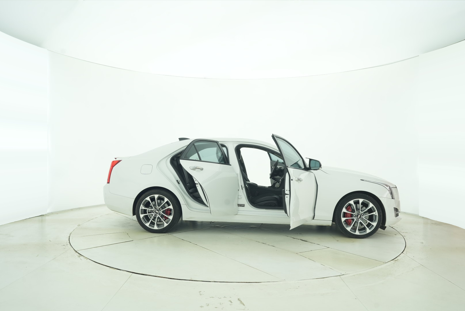 Cadillac ATS-L 2017 — фото 16