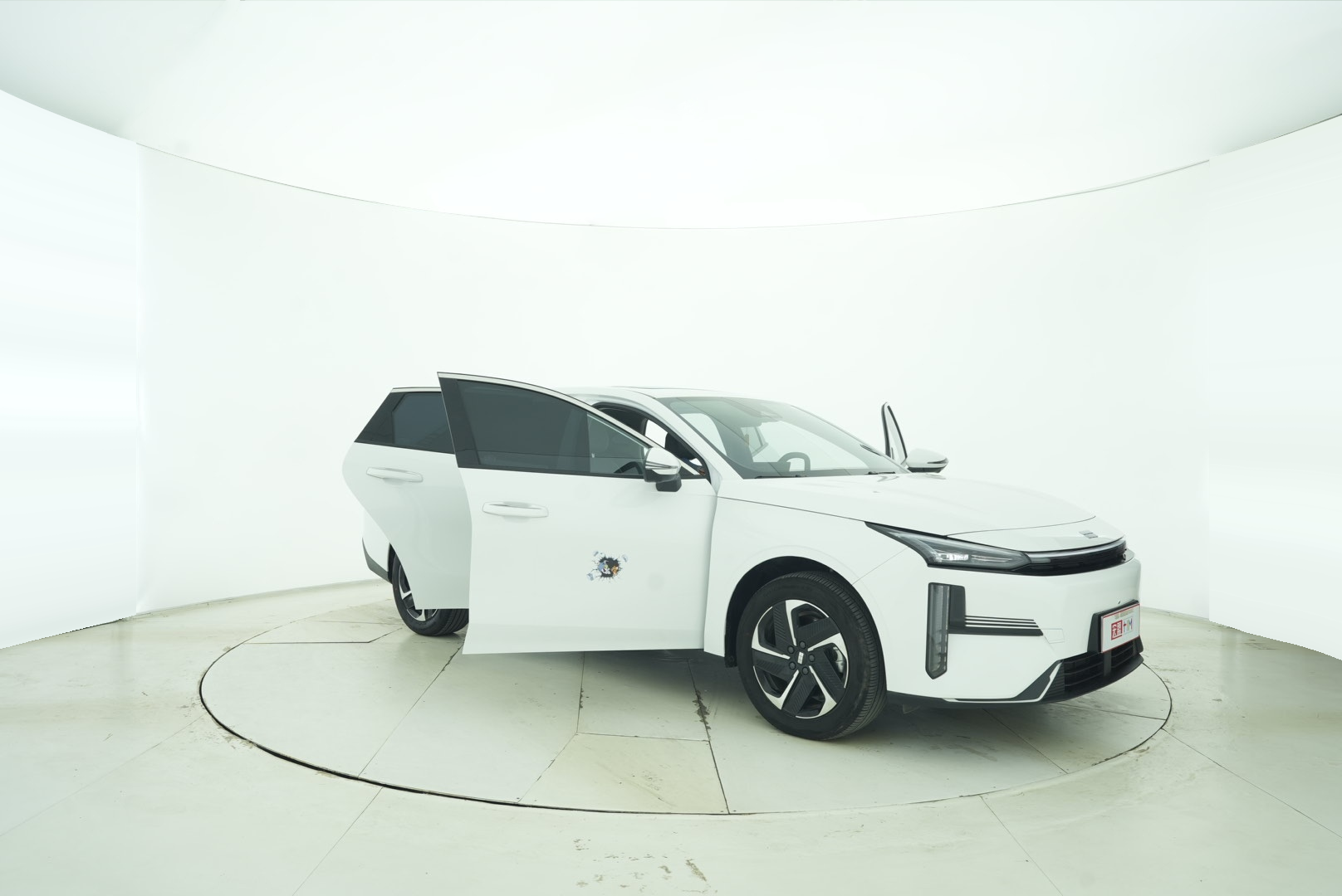Geely Galaxy L6 2025 — фото 17