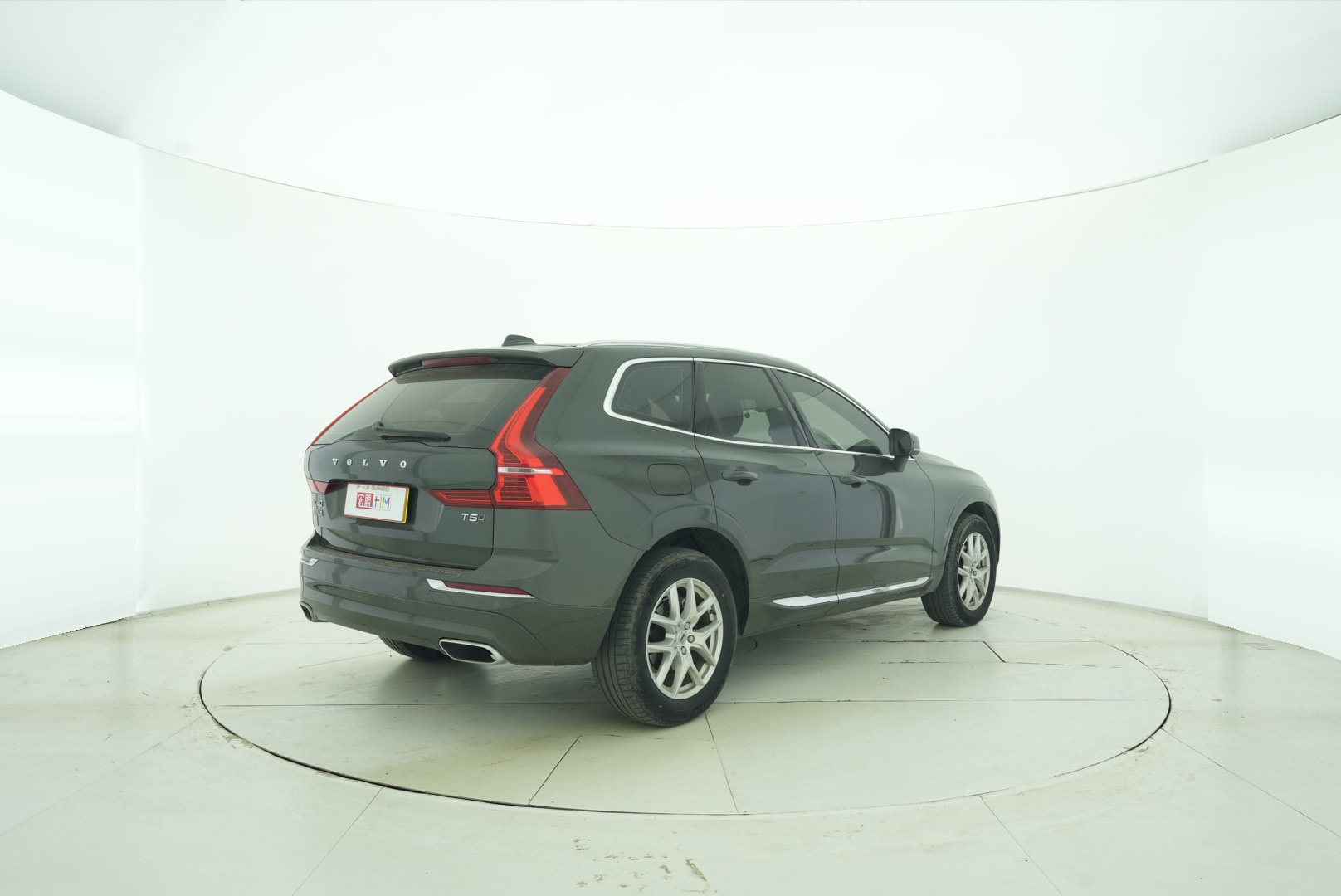 VOLVO XC60 2021 — фото 6