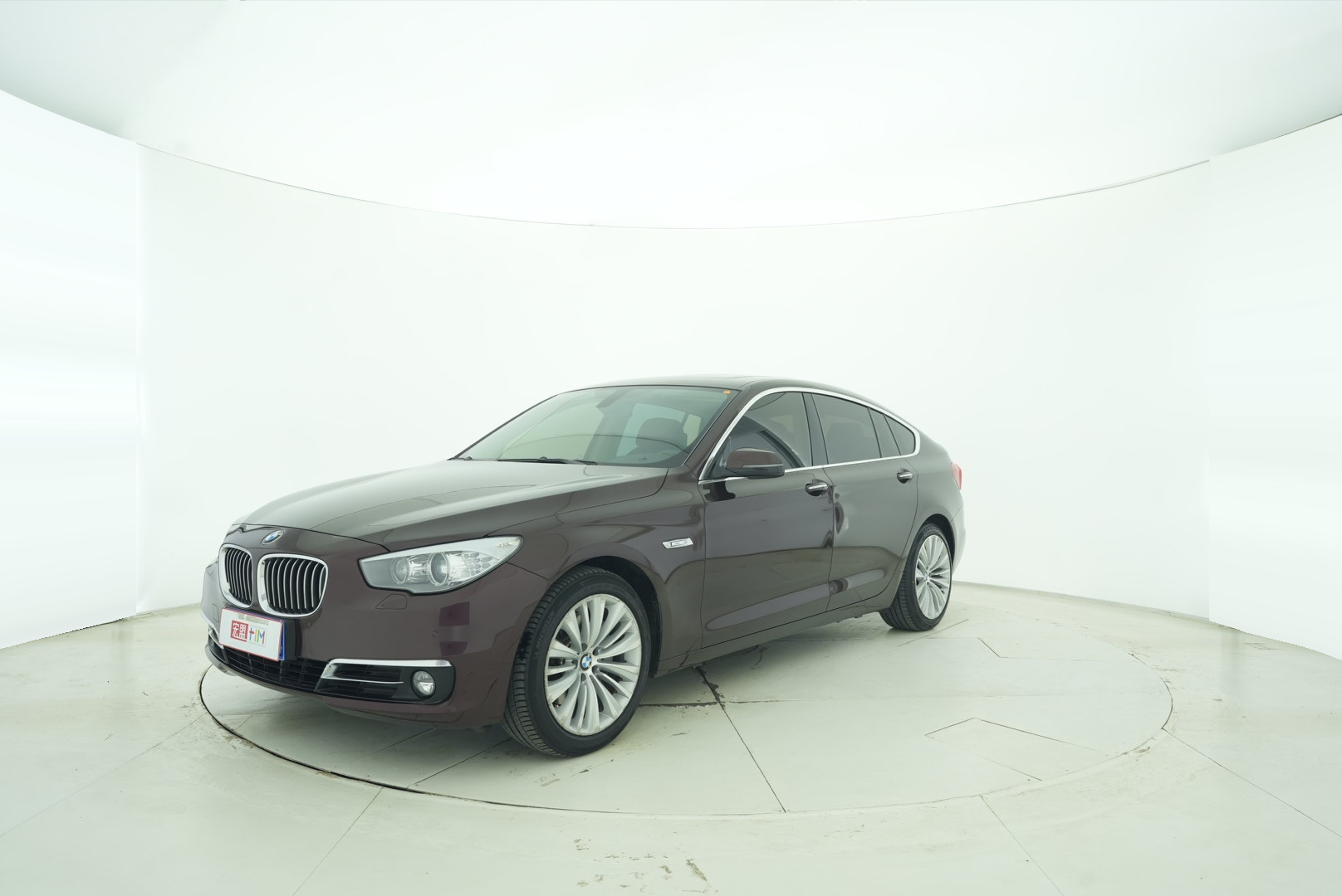 BMW 5 Series GT 2014 — фото 2