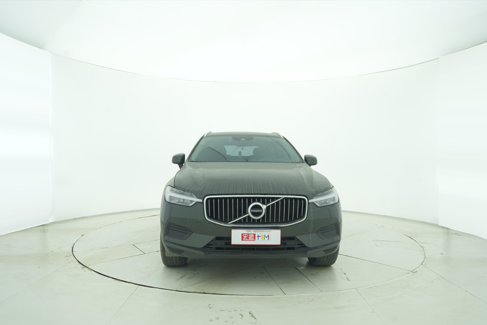 VOLVO XC60 2019 — фото 9