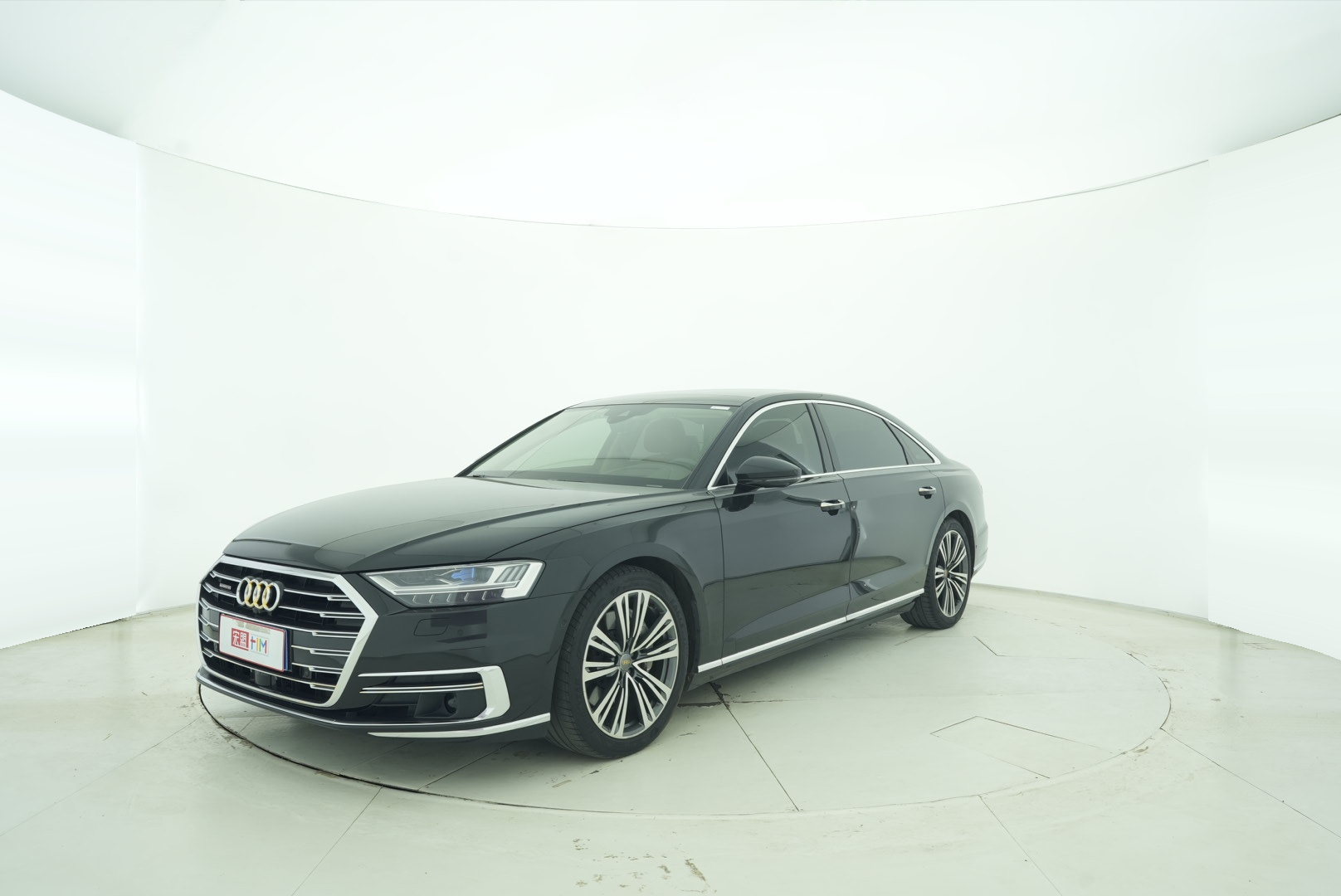 Audi A8 2019 — фото 2