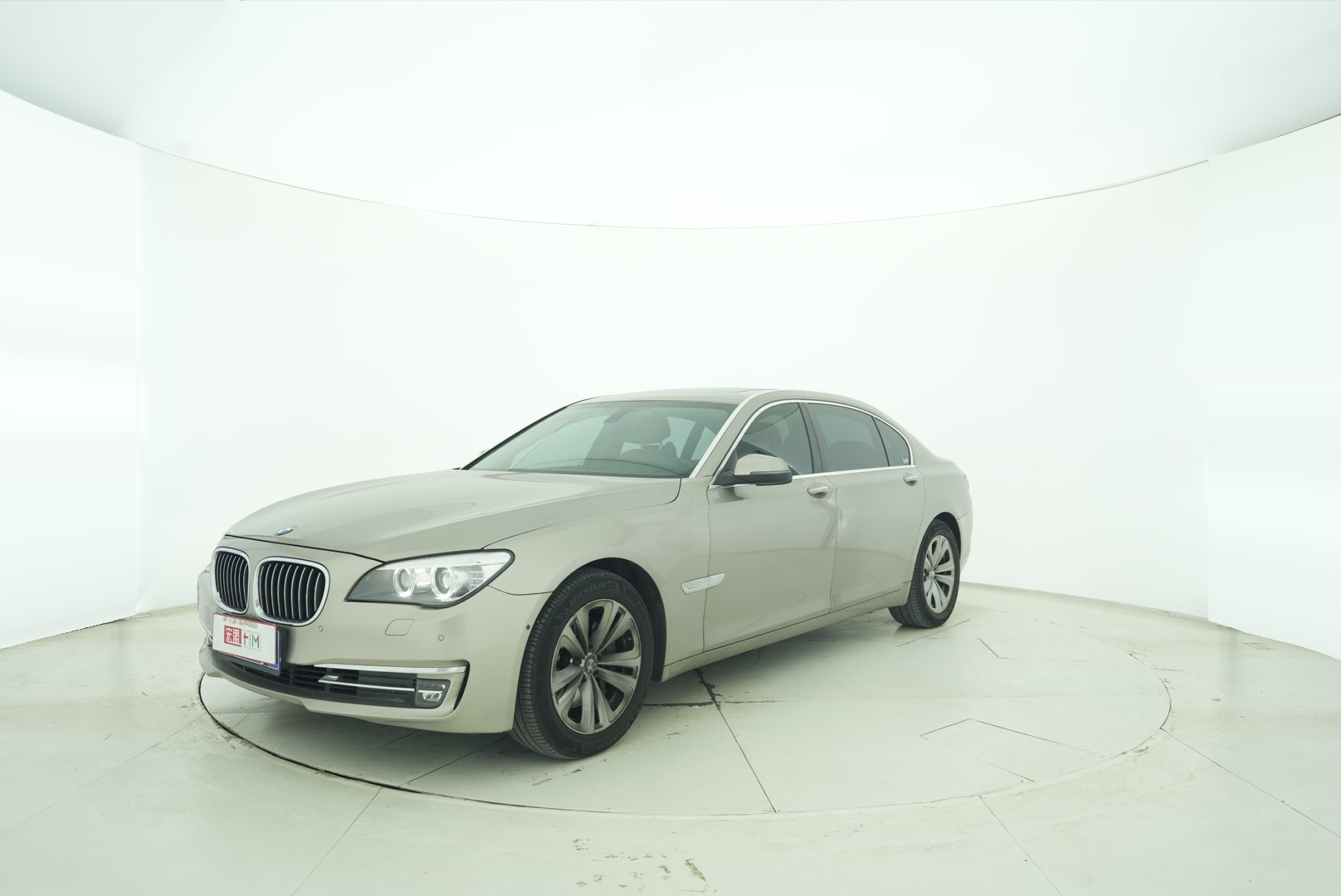 BMW 7 Series 2013 — фото 2