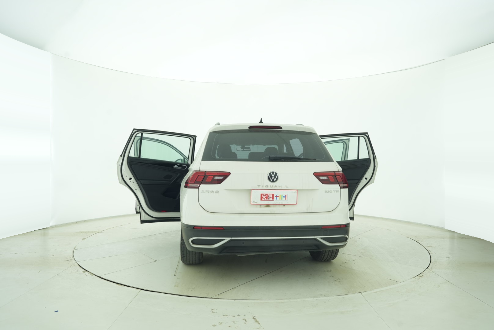 Volkswagen Tiguan L 2022 — фото 13