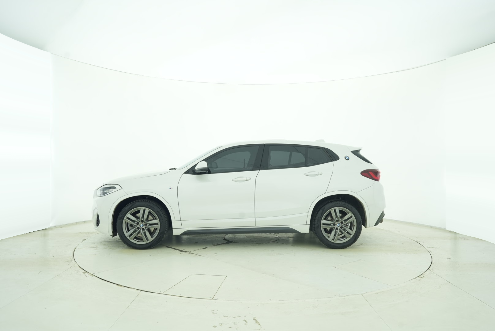 BMW X2 2021 — фото 3