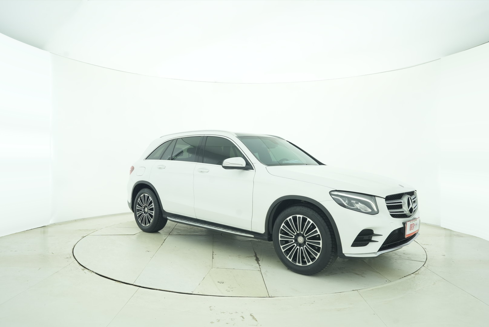 Mercedes Benz GLC 2019 — фото 8