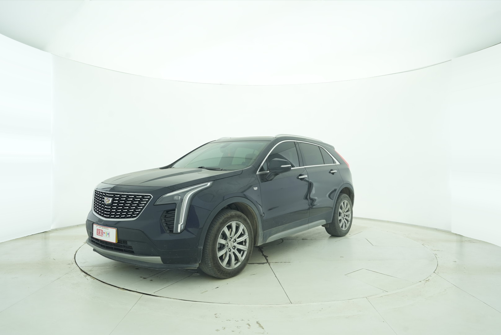 Cadillac XT4 2020 — фото 2