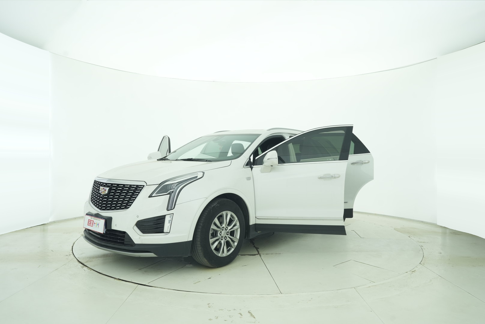 Cadillac XT5 2022 — фото 4