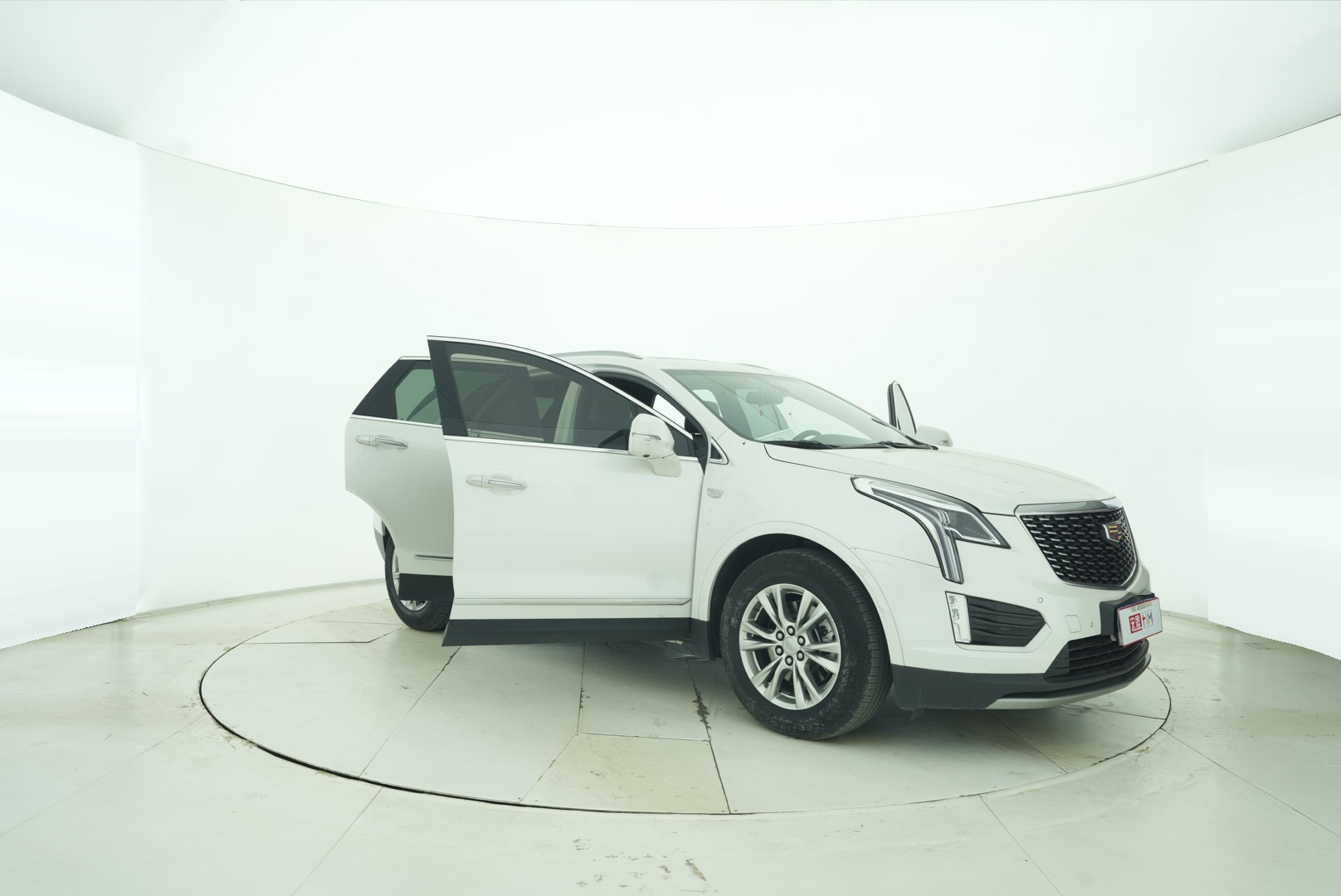 Cadillac XT5 2022 — фото 10