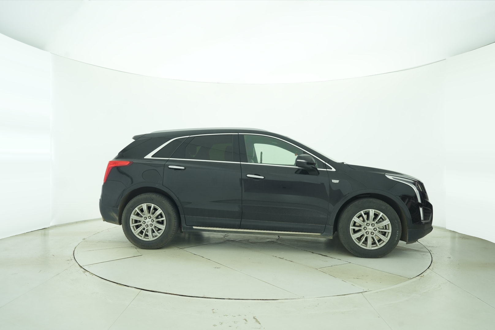 Cadillac XT5 2018 — фото 13