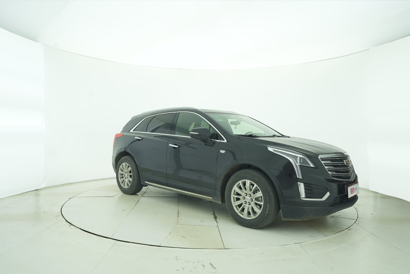 Cadillac XT5 2018 — фото 14