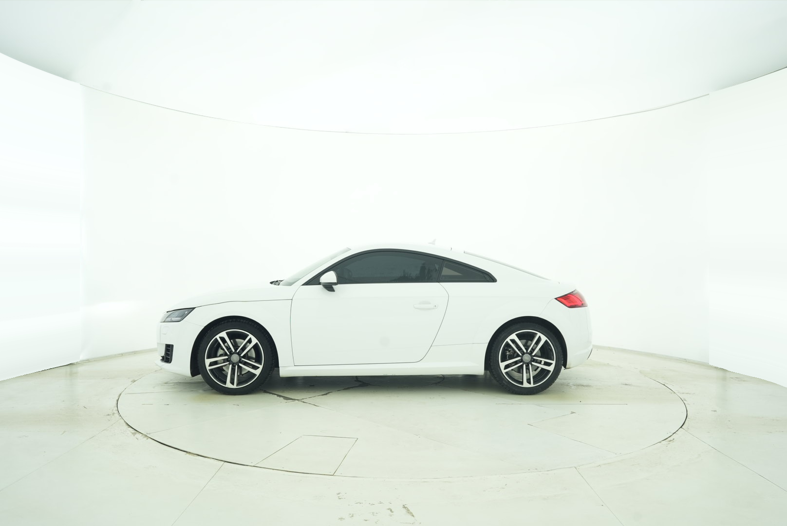 Audi TT 2015 — фото 3