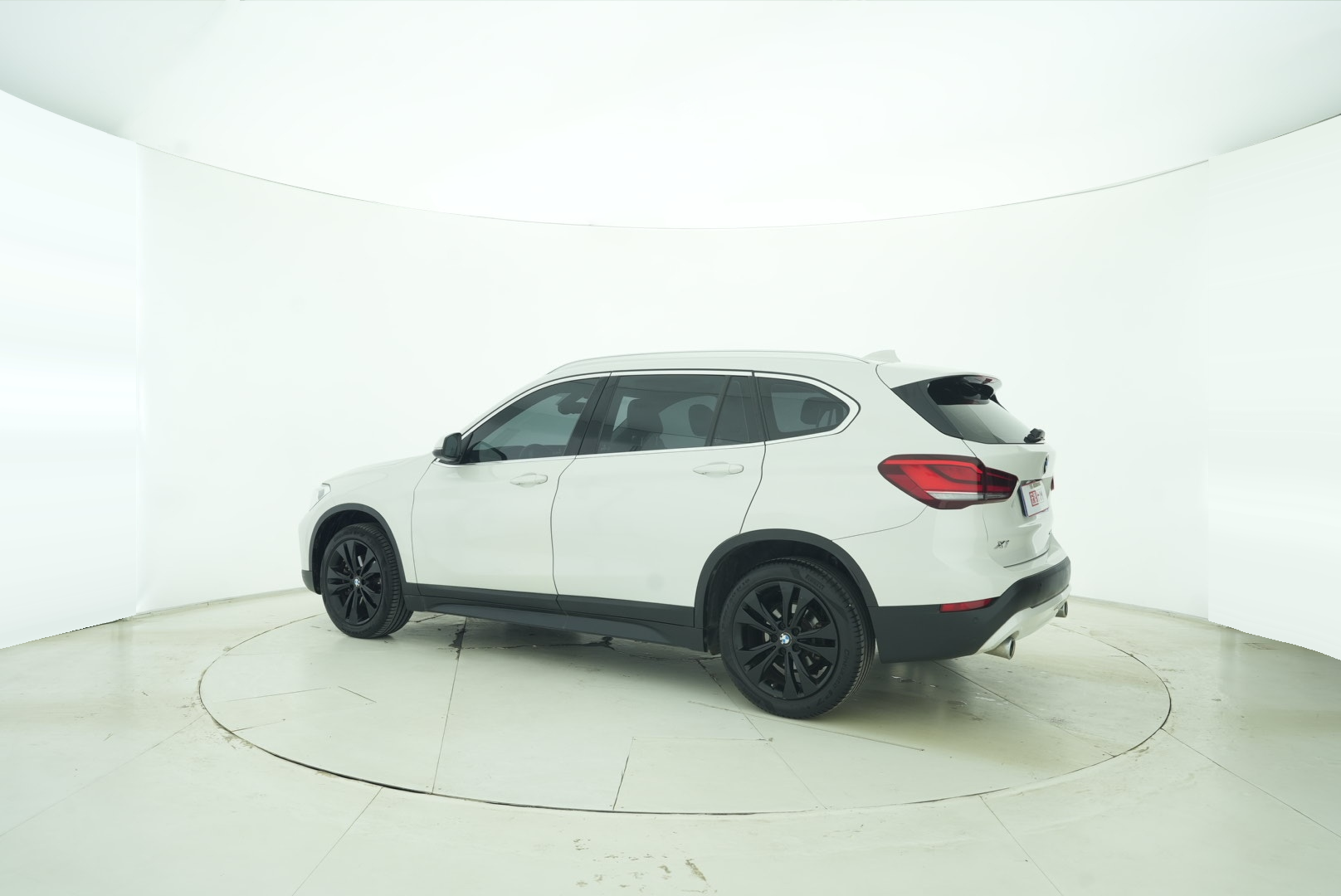 BMW X1 2020 — фото 4