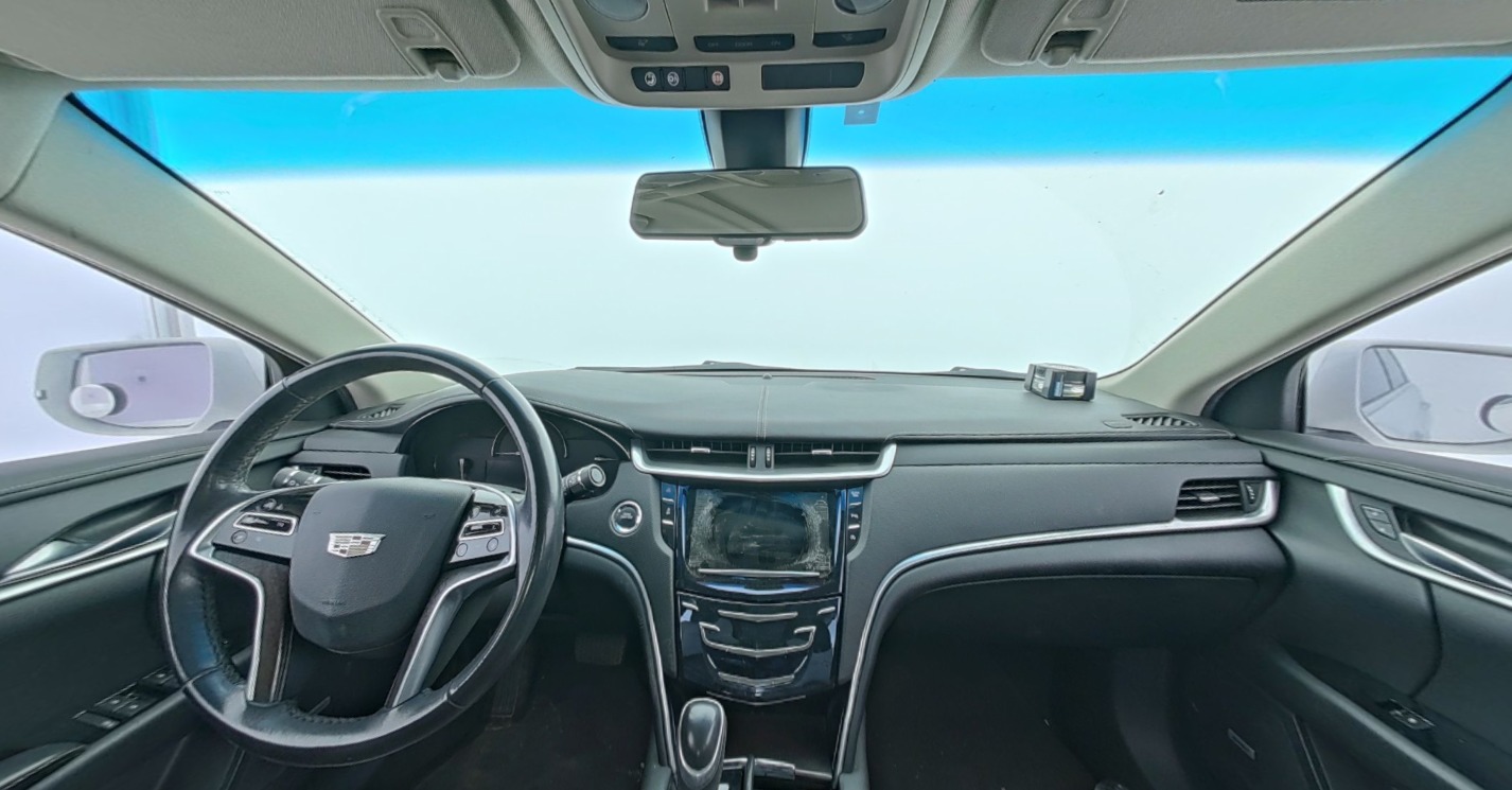 Cadillac XTS 2018 — фото 1