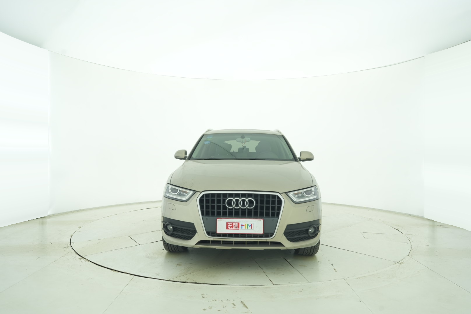 Audi Q3 2016 — фото 9