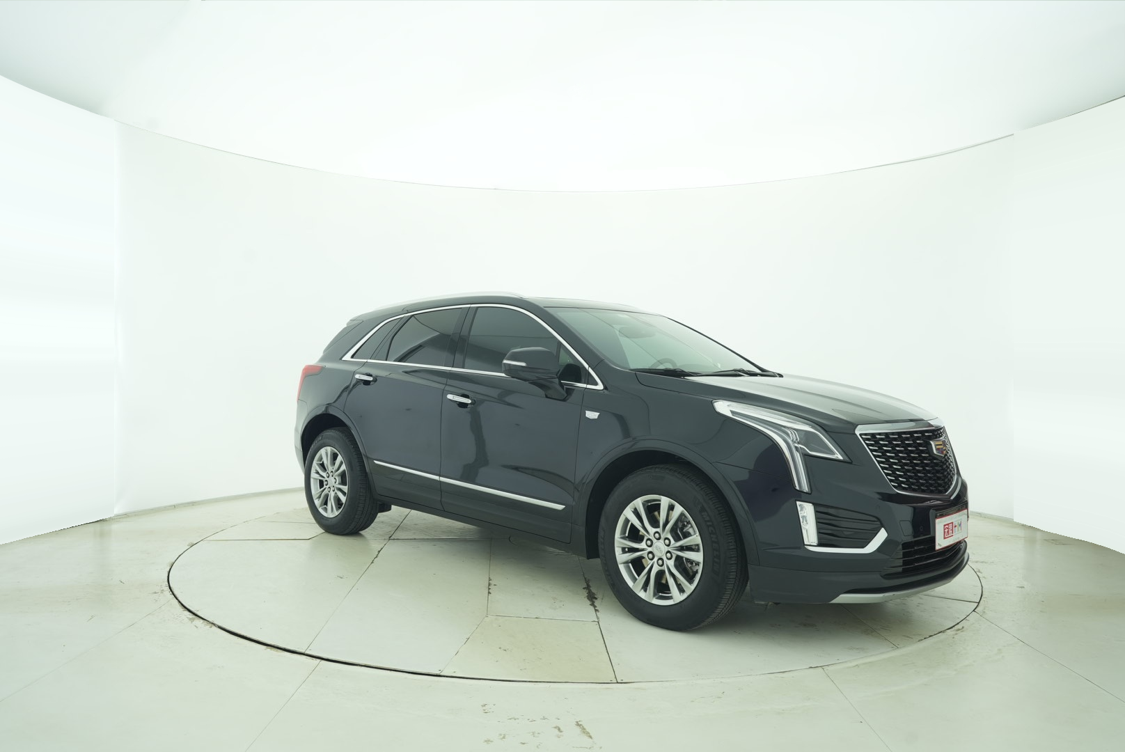 Cadillac XT5 2021 — фото 14