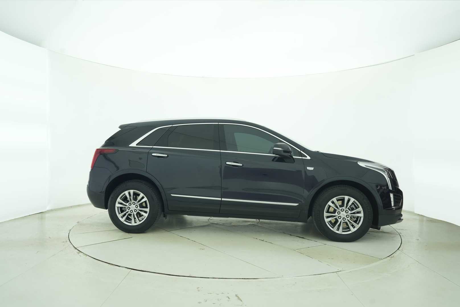 Cadillac XT5 2021 — фото 13
